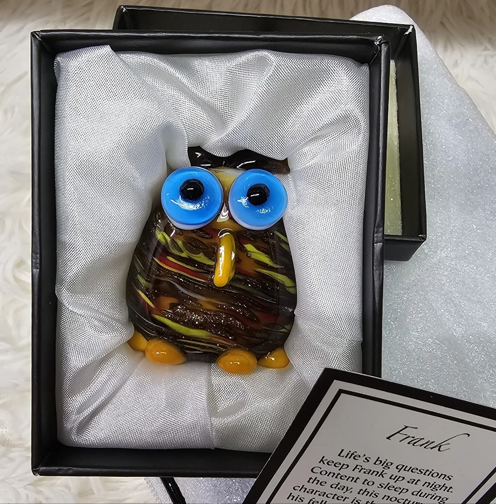 Pier 1 Imports Collectible Hand Blown Art Glass Owl Figurine 1.5 Inches
